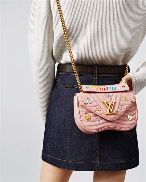 louis vuitton new wave chain bag mm pink|LOUIS VUITTON Official USA Website .